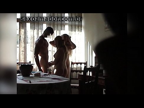 ❤️ Inimbitahan ng mga sex friends ang isang higanteng lalaki at isang threesome kasama niya Sex video sa porn tl.bestsexporno.ru ❌❤